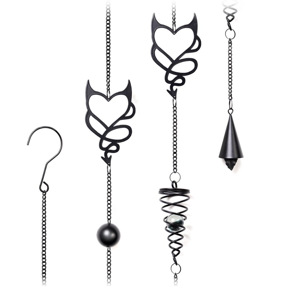 Alchemy Gothic Devil Heart Hanging Metal Decor Indoor Outdoor NWT